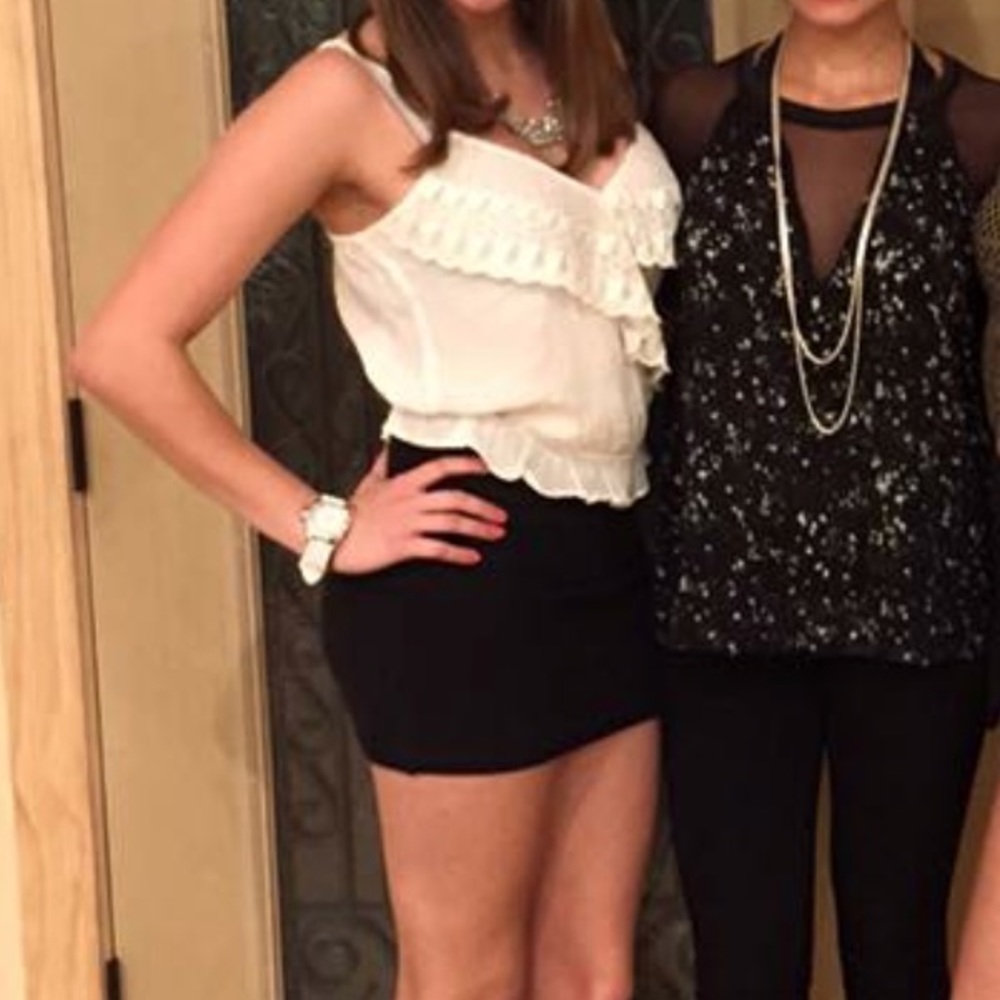 Hollister slightly cropped spaghetti strapped top